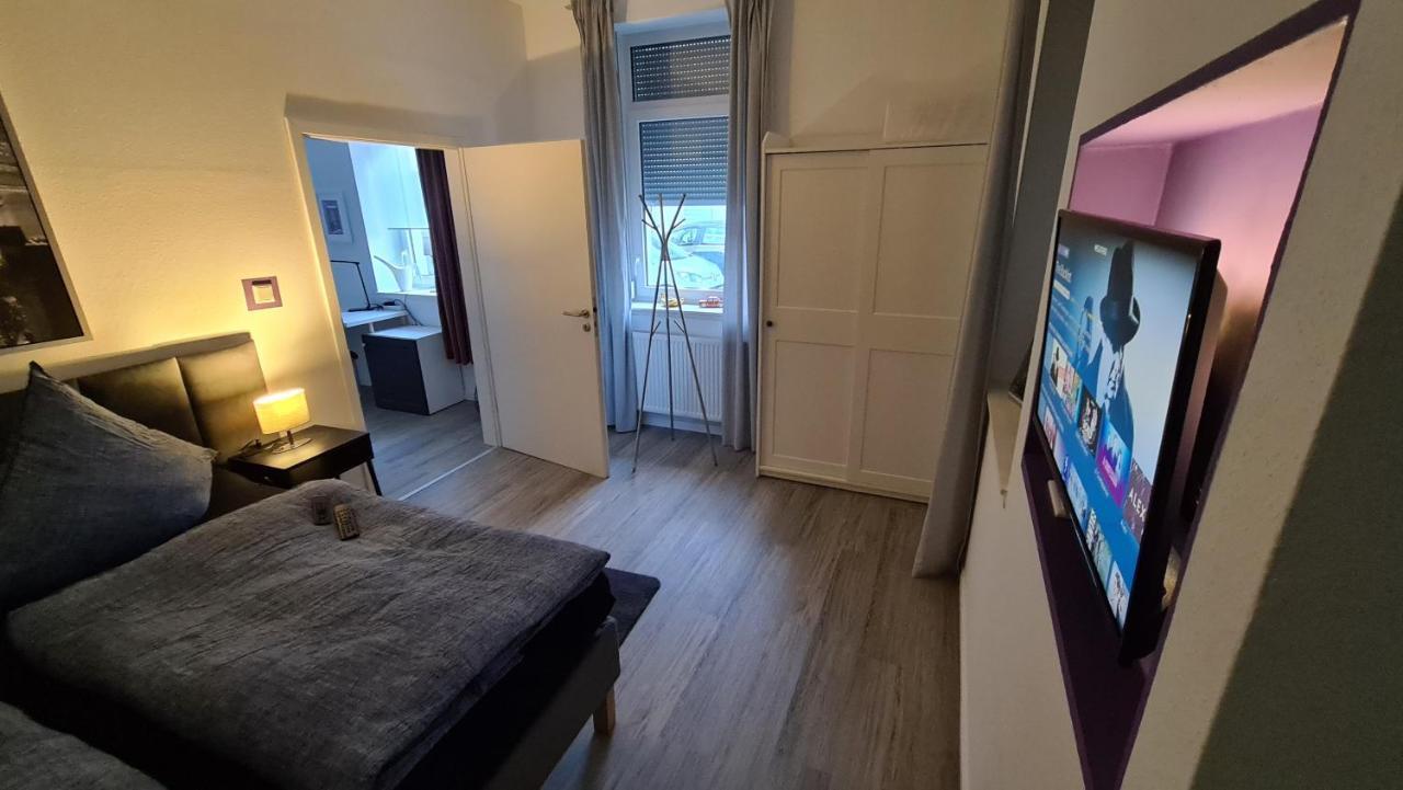 Appartement Lavendel, Ferienwohnung Mit Eigenem Eingang Wie Ein Kleines Haus Bad Salzuflen Exterior foto